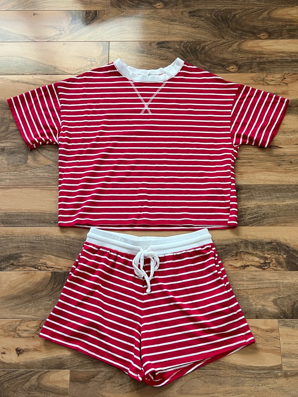 ZENANA Women’s 2 Piece Short Set Small Red White Striped Crop Top Lounge